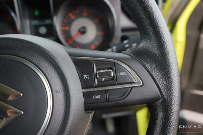 2025 Suzuki Jimny