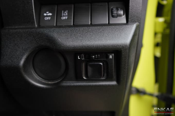 2025 Suzuki Jimny