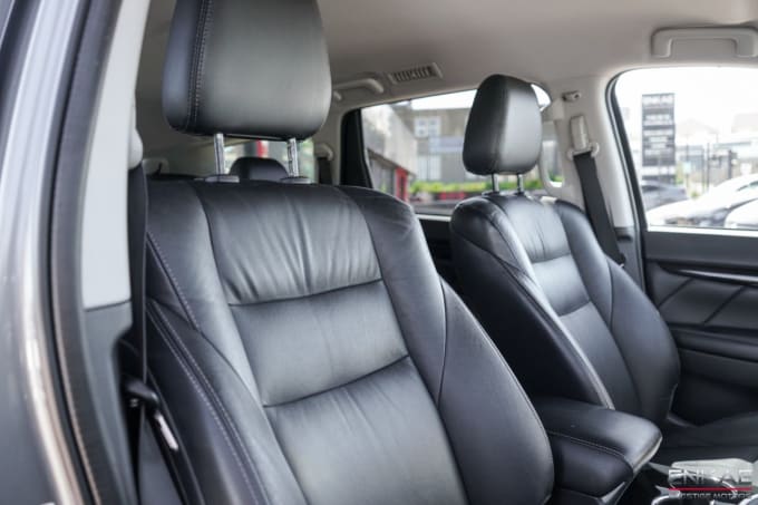 2025 Mitsubishi Shogun Sport