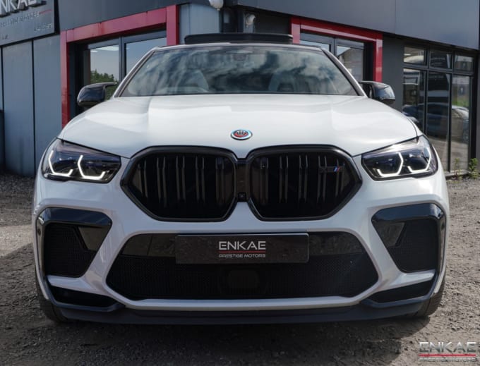 2025 BMW X6 M