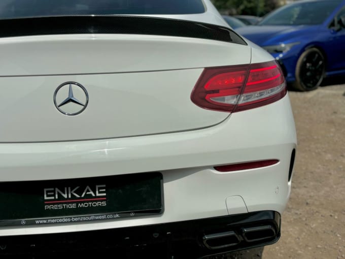2025 Mercedes-benz C-class