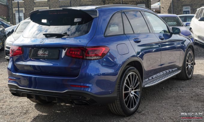 2025 Mercedes-benz Glc