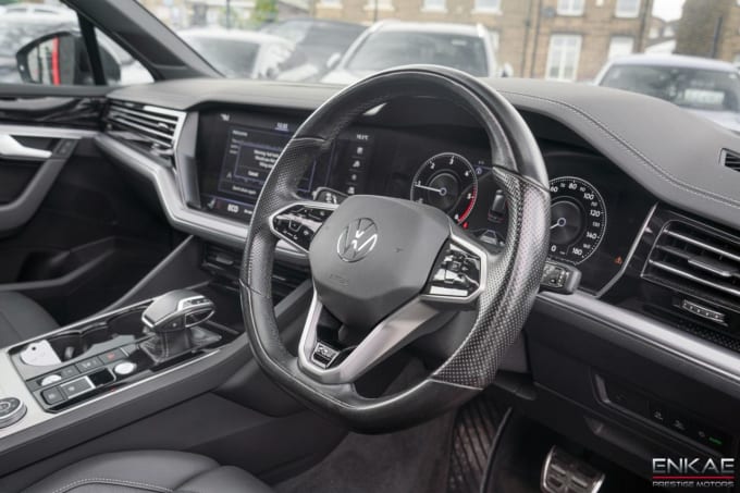 2025 Volkswagen Touareg