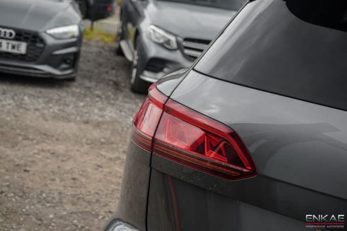 2025 Volkswagen Touareg
