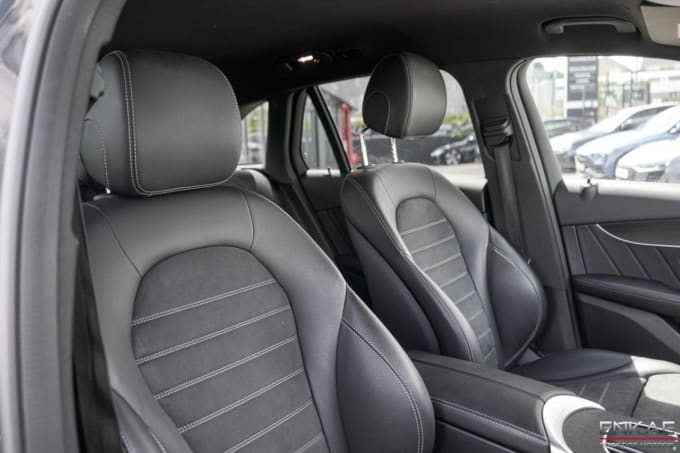 2025 Mercedes-benz Glc