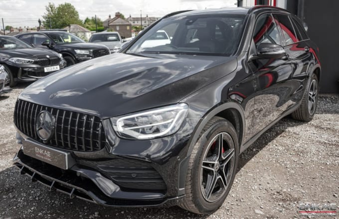 2025 Mercedes-benz Glc