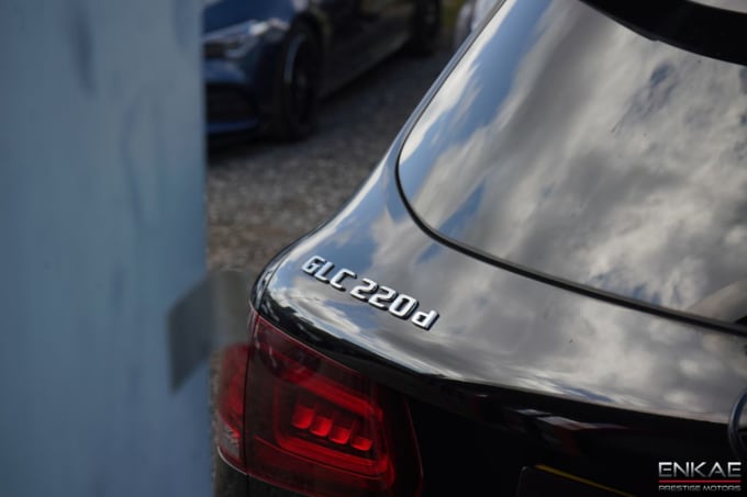 2025 Mercedes-benz Glc