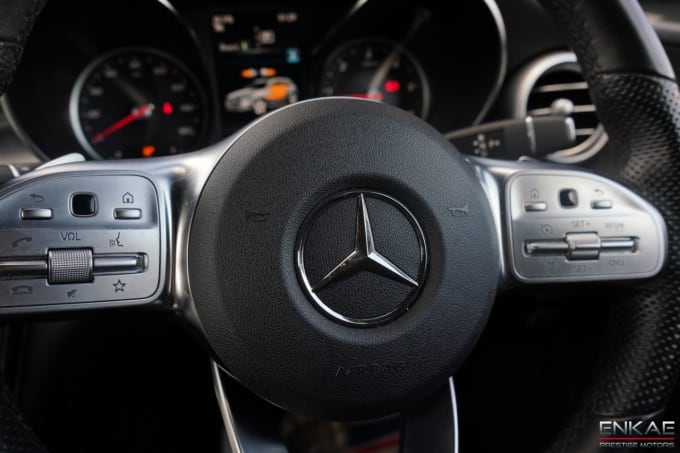 2025 Mercedes-benz Glc
