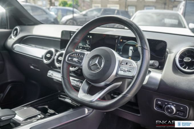 2025 Mercedes-benz Glb