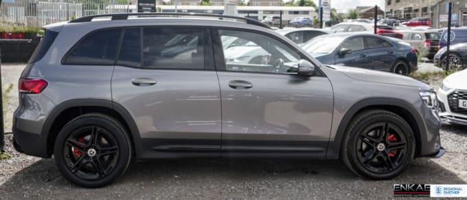 2025 Mercedes-benz Glb