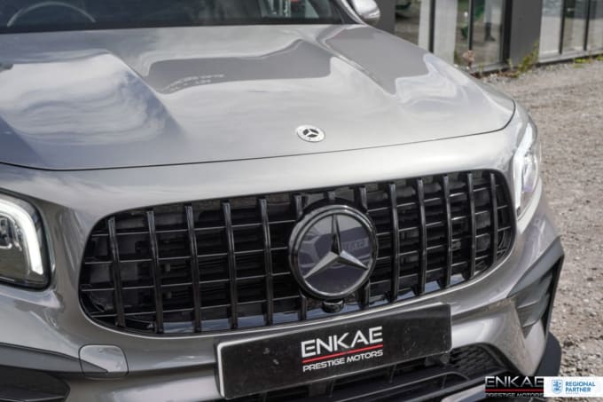 2025 Mercedes-benz Glb