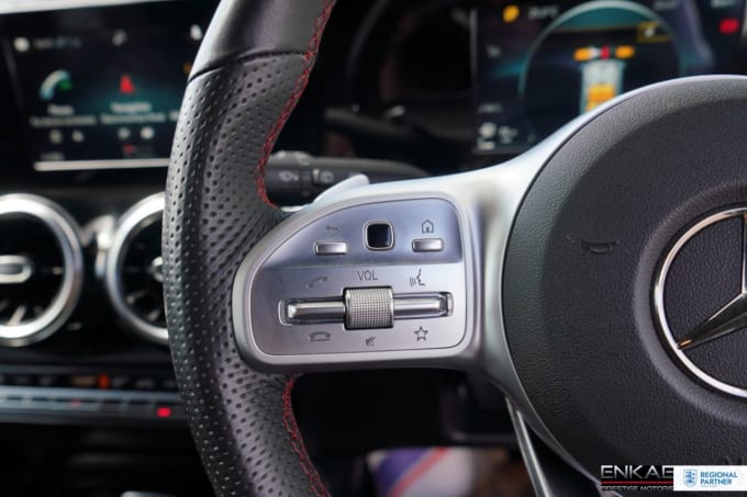 2025 Mercedes-benz Glb