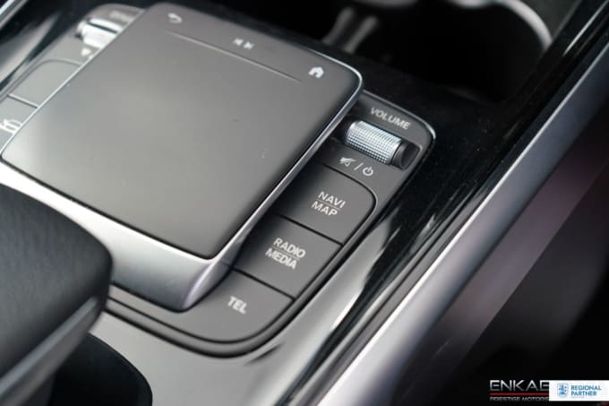 2025 Mercedes-benz Glb