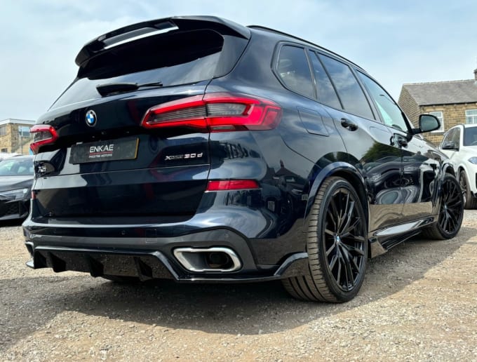 2025 BMW X5
