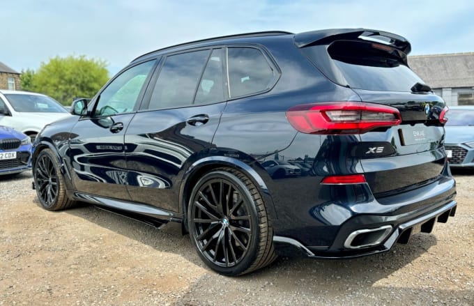 2025 BMW X5