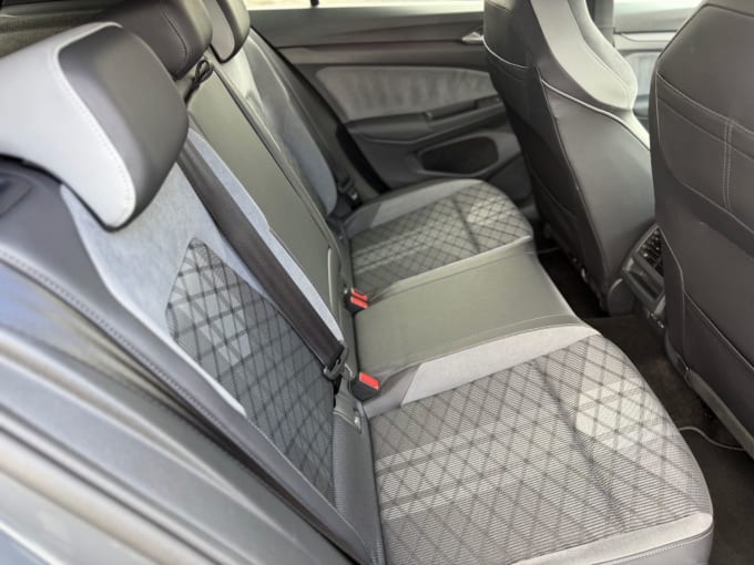 2025 Volkswagen Golf