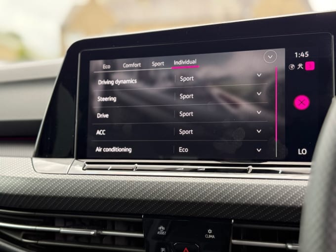 2025 Volkswagen Golf