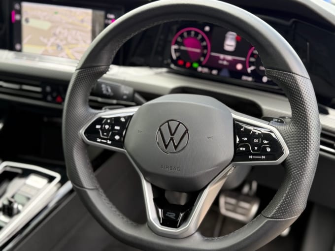 2025 Volkswagen Golf