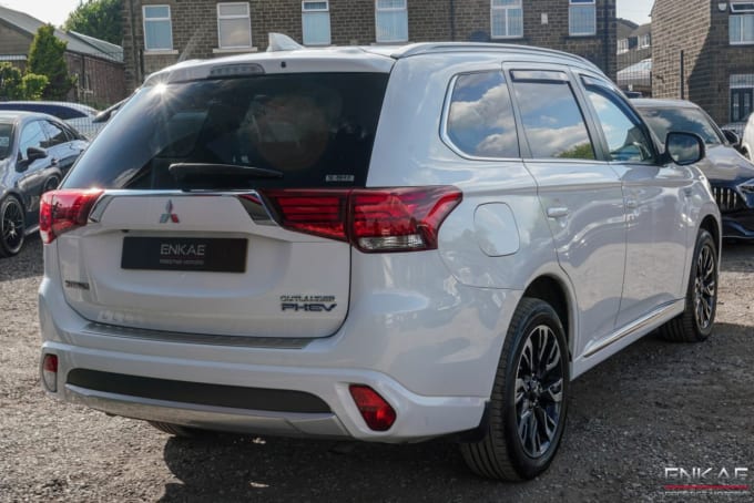 2025 Mitsubishi Outlander