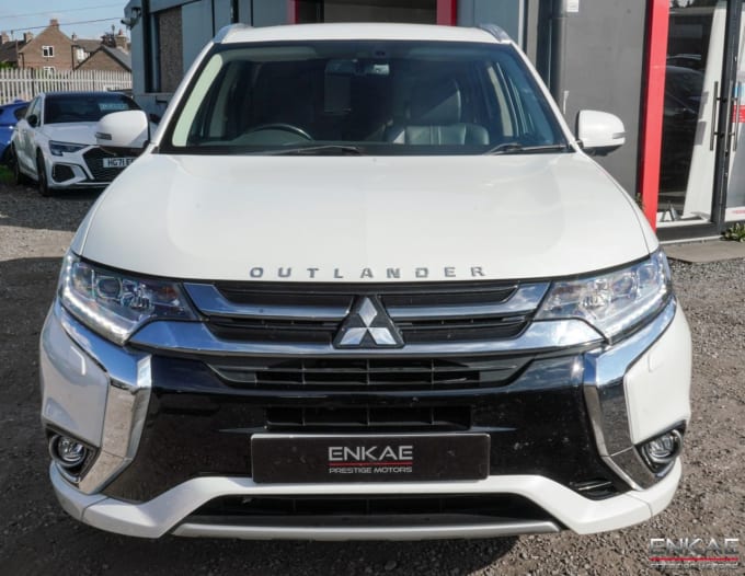 2025 Mitsubishi Outlander