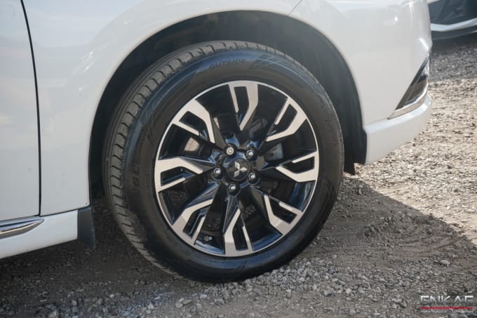 2025 Mitsubishi Outlander
