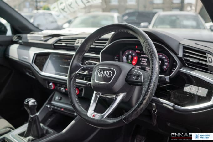 2025 Audi Q3