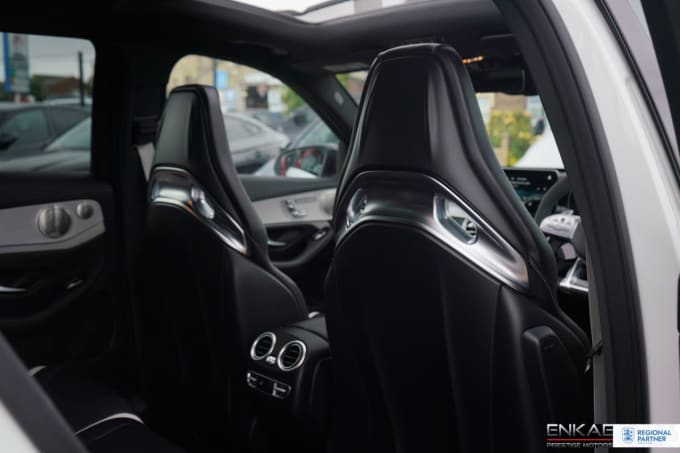 2025 Mercedes-benz Glc