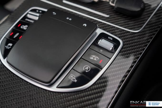 2025 Mercedes-benz Glc
