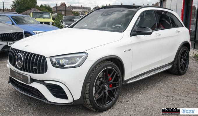 2025 Mercedes-benz Glc