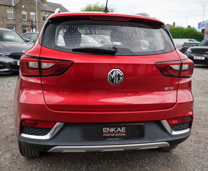 2025 Mg Mg Zs