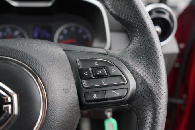 2025 Mg Mg Zs