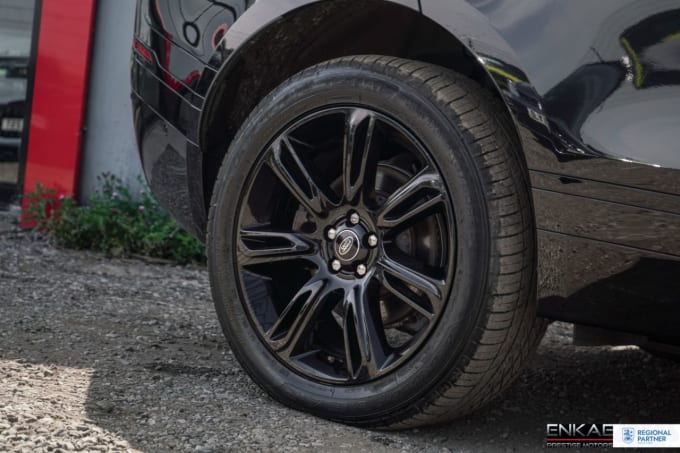 2025 Land Rover Range Rover Velar