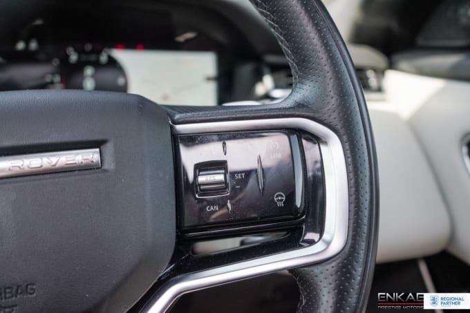 2025 Land Rover Range Rover Velar