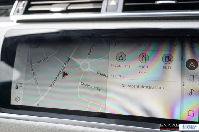 2025 Land Rover Range Rover Velar