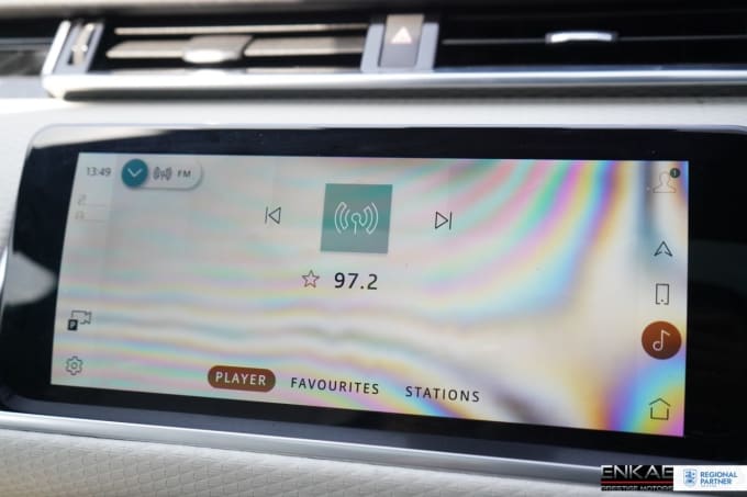 2025 Land Rover Range Rover Velar