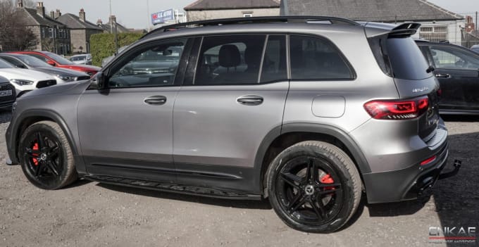 2025 Mercedes-benz Glb
