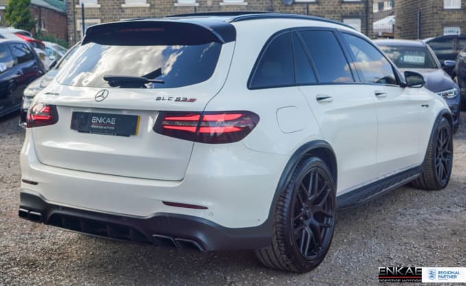 2025 Mercedes-benz Glc