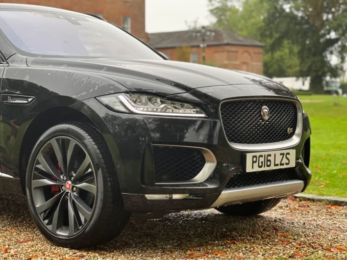 2024 Jaguar F-pace