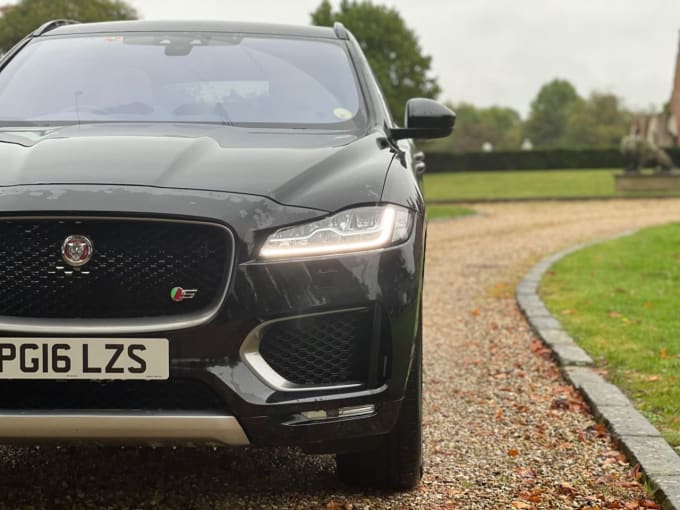 2024 Jaguar F-pace