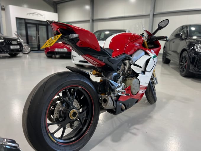 2025 Ducati Panigale V4 Speciale