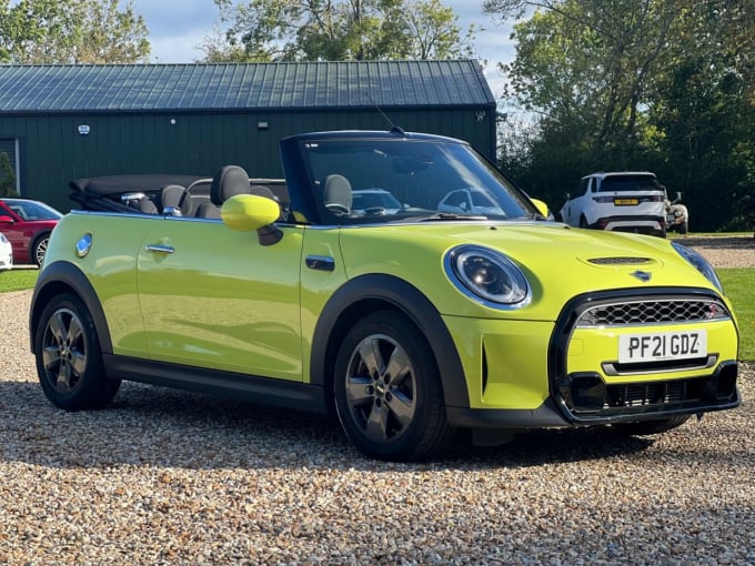 2025 Mini Convertible