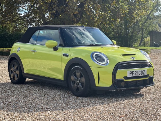 2025 Mini Convertible