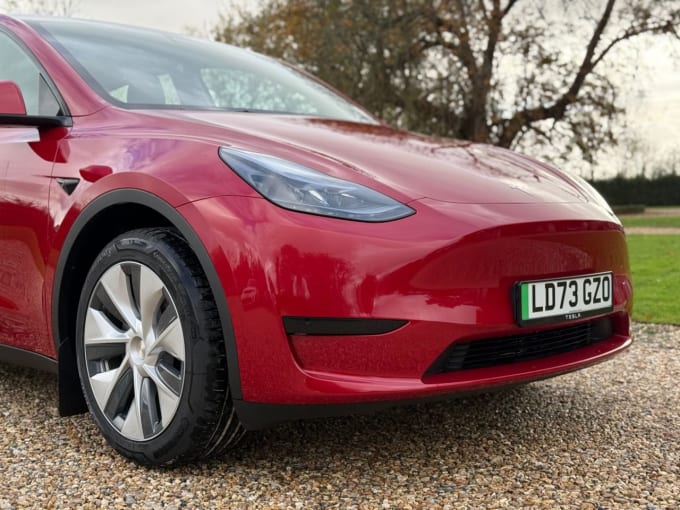 2025 Tesla Model Y