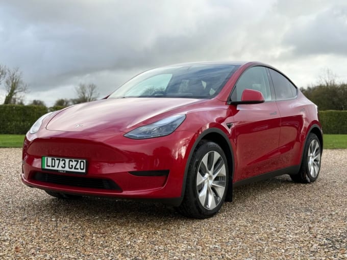 2025 Tesla Model Y