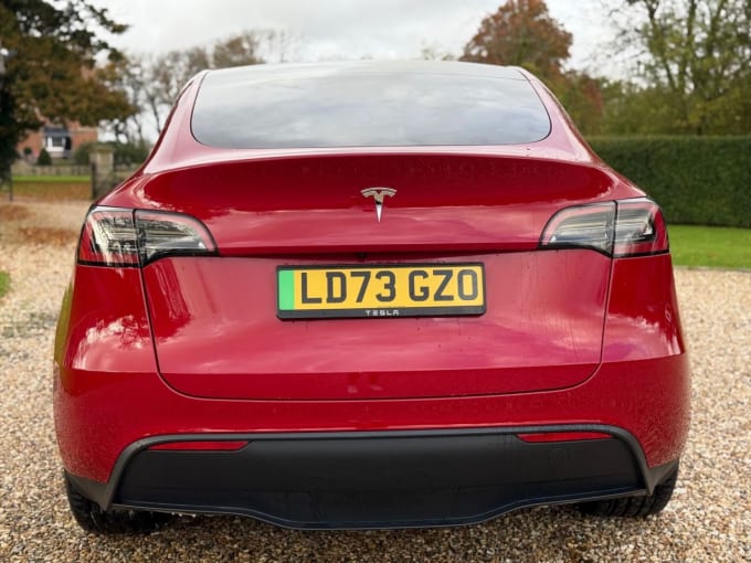 2025 Tesla Model Y