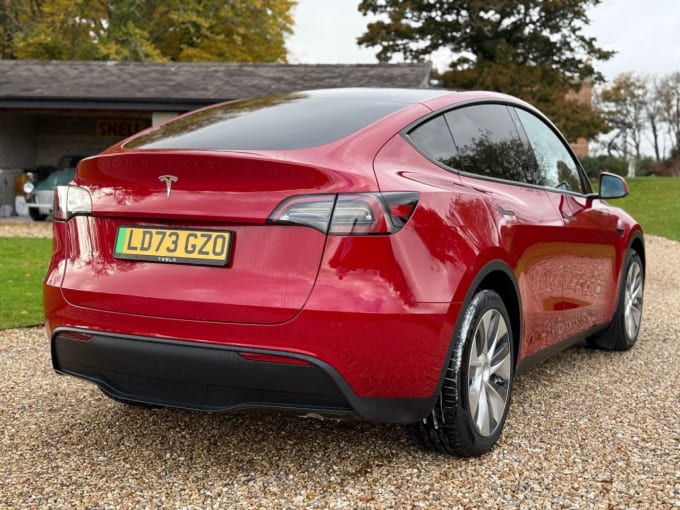 2025 Tesla Model Y