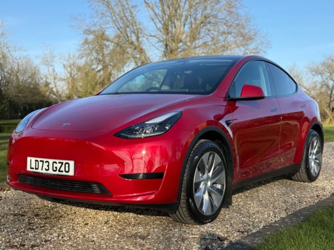 2025 Tesla Model Y