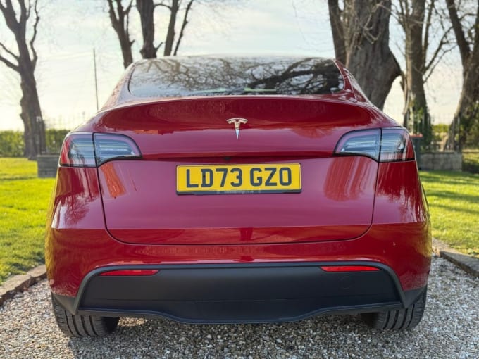 2025 Tesla Model Y