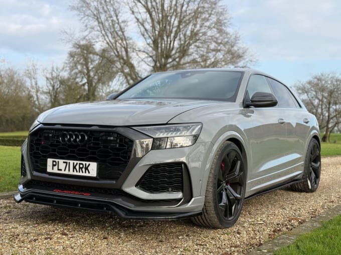 2025 Audi Rsq8