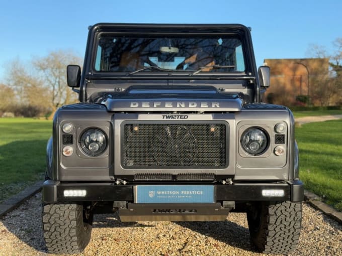 2025 Land Rover Defender